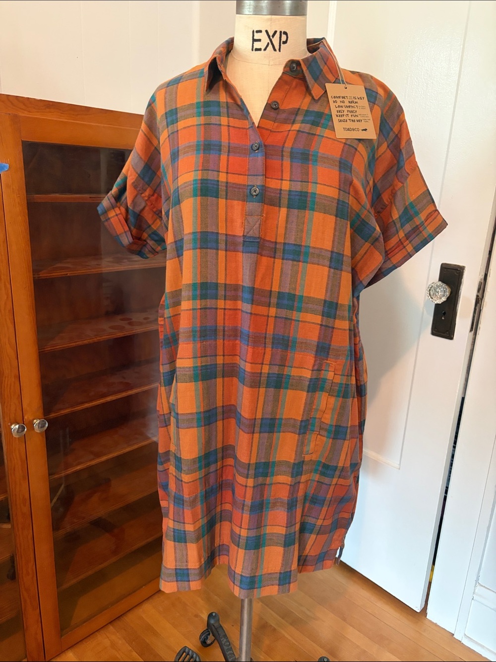 Toad & Co women’s Orange Plaid Short-Sleeve shirt dress w pockets